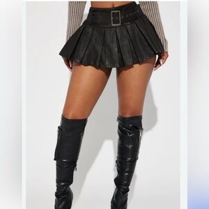 Black Pleated Faux Leather Skorts